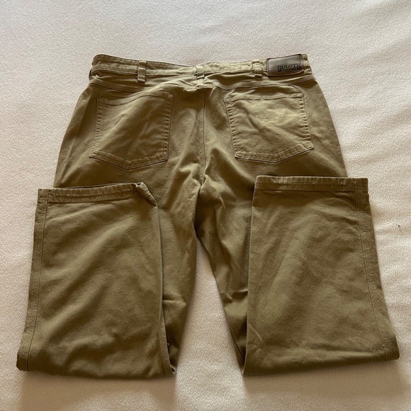 Duluth Trading Co Flex Fire Hose Standard Fit 5-Pocket, Size 40 x 30 - Picture 6 of 15